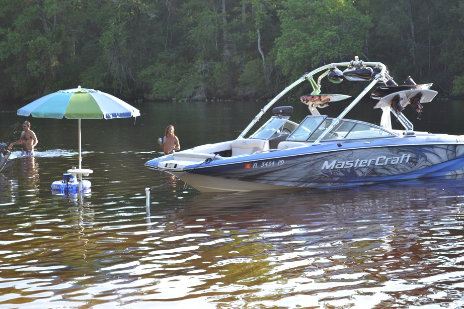 AugAnchor: Sand Bar Auger Anchor - AugHog Products Beach Umbrella Sand